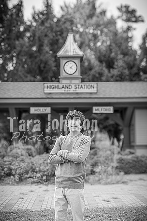 Corbin Gibson @ Highland Depot Tracks - BW - TJP (35 of 43)