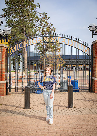 24 U of M Grad Photos - Audrey-31
