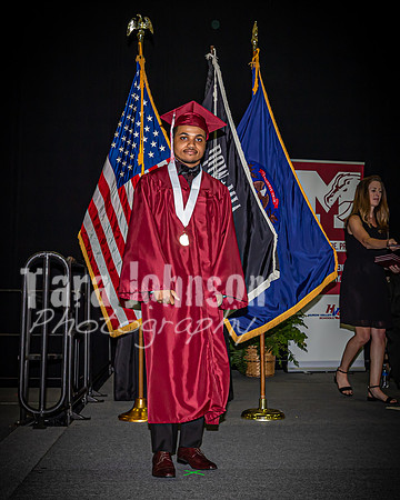 22 MHS Grad - Angle #2 Flags - TJP (237 of 297)