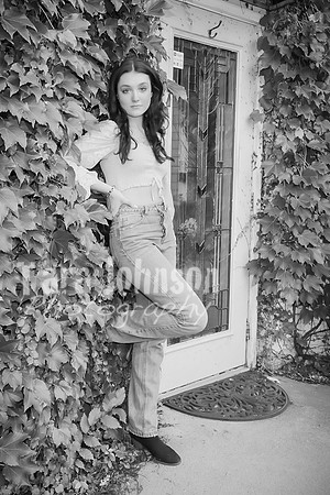 Aubrey Snavley - BW - TJP (10 of 45)